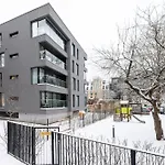 Kalamaja Modern Stay With Free Parking, Netflix And Welcome Treats!